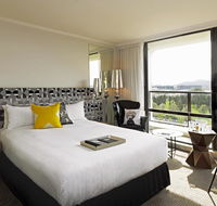 QT Canberra - Accommodation Whitsundays
