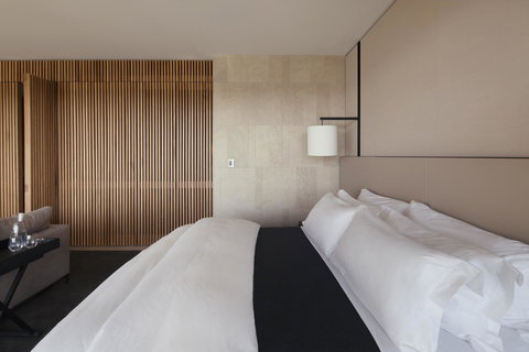 Hotel Realm - Accommodation Whitsundays 18