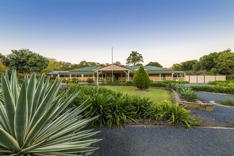 Bonville Lodge Bed & Breakfast - Accommodation Whitsundays 0