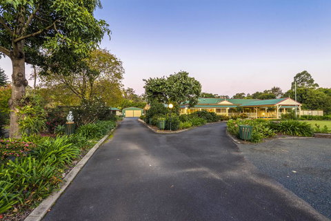 Bonville Lodge Bed & Breakfast - Accommodation Whitsundays 2