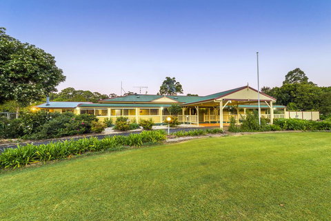 Bonville Lodge Bed & Breakfast - Accommodation Whitsundays 1
