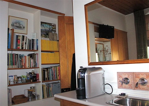 Borough B&B - Accommodation Whitsundays 2