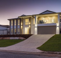 Brand New Executive Living - Accommodation Whitsundays