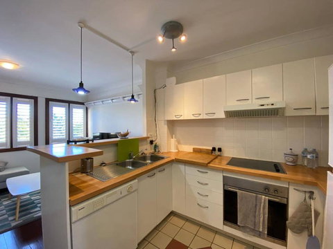 Brisbane City Apartment Atop Victoria Park - Accommodation Whitsundays 3