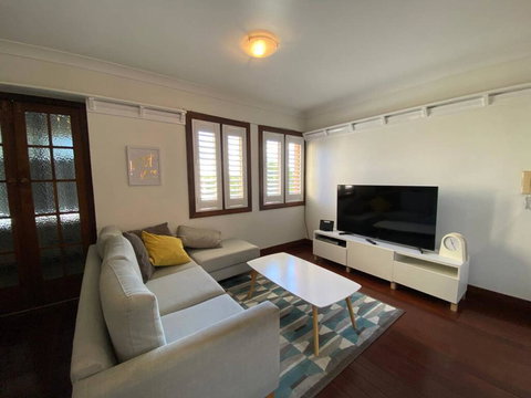 Brisbane City Apartment Atop Victoria Park - Accommodation Whitsundays 0