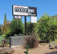 Bristol Hill Motor Inn  Peppa's Licensed Restaurant - Accommodation Whitsundays