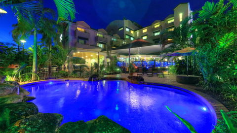 Cairns Sheridan Hotel - Accommodation Whitsundays 0