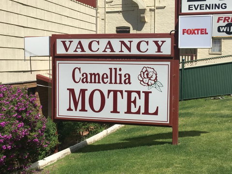 Camellia Motel - Accommodation Whitsundays 0