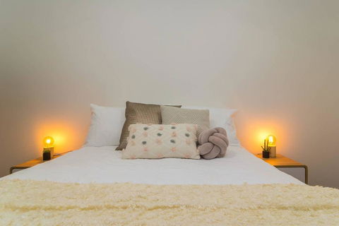 Canopy @ 44-Minutes From The CBD, Train And Cafes - Wifi - Nespresso - Amenities - Accommodation Whitsundays 1