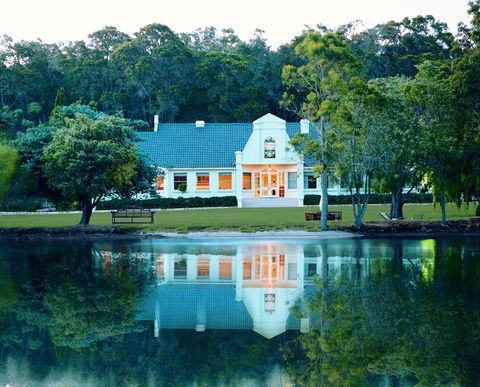Cape Lodge - Accommodation Whitsundays 0