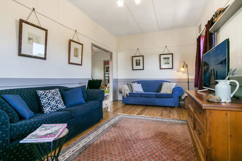 Carinya Cottage - Accommodation Whitsundays 2