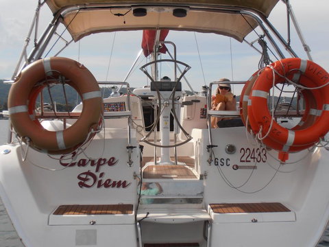 Carpe Diem - Accommodation Whitsundays 1