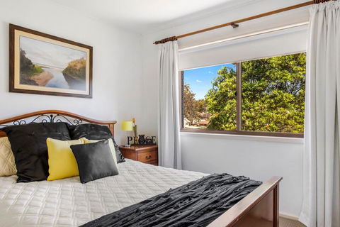 Carroll Ave 85 Mollymook - Accommodation Whitsundays 1