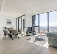 CBD  Garden View Stylish 1 Bedroom Apt Avant - Accommodation Whitsundays