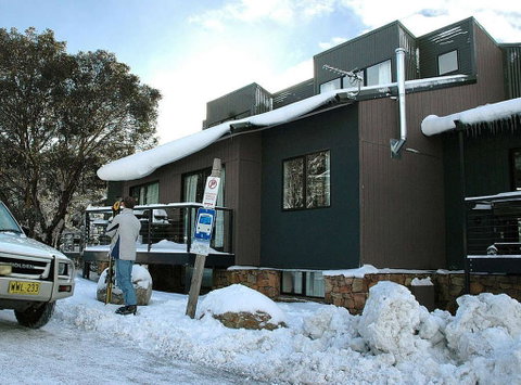 Cedar Creek 2 - Accommodation Whitsundays 1