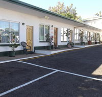 Central Point Motel - Accommodation Whitsundays