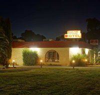 Charlton Motel - Accommodation Whitsundays