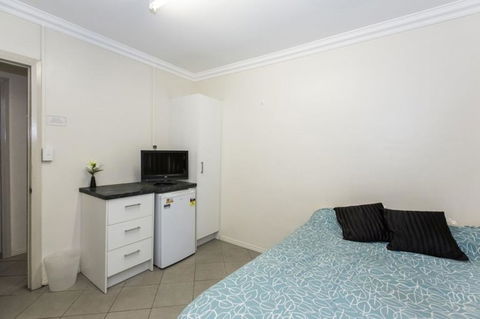 Cityside Accommodation - Accommodation Whitsundays 2