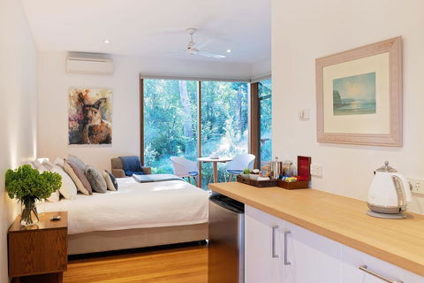 Cladich Pavilions Bed And Breakfast - Accommodation Whitsundays 1