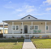 Cloverdale Cottage - Accommodation Whitsundays