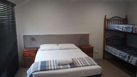 Club D - Accommodation Whitsundays 2
