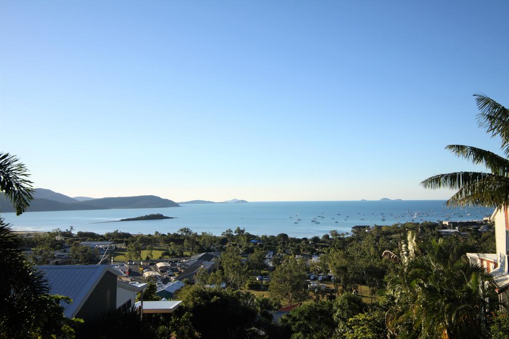 Cannonvale QLD Accommodation Whitsundays