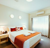 Club Motor Inn - Accommodation Whitsundays