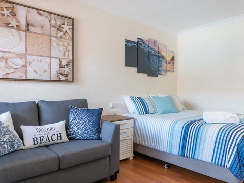 Coasters 23 - Accommodation Whitsundays 0