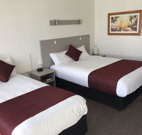 Cobb Inlander Motel - Accommodation Whitsundays