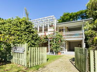 Book Point Lookout Accommodation Vacations Accommodation Whitsundays Accommodation Whitsundays