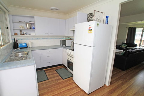 Cockatoo House - Accommodation Whitsundays 3