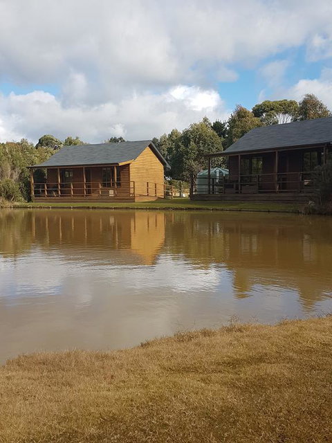 Cocoa & Briar Cottages - Accommodation Whitsundays 3