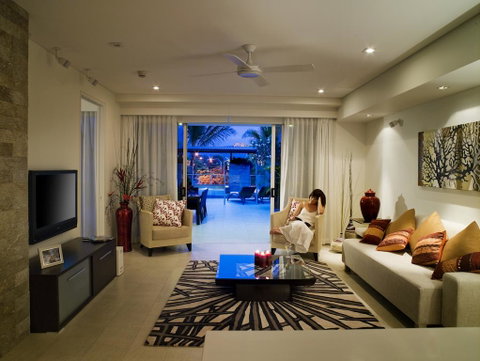 Coconut Grove - Accommodation Whitsundays 3