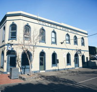 College Lawn Hotel - Accommodation Whitsundays