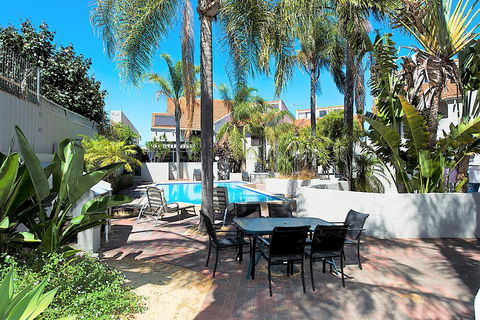 Como Mezzanine Retreat - Accommodation Whitsundays 2