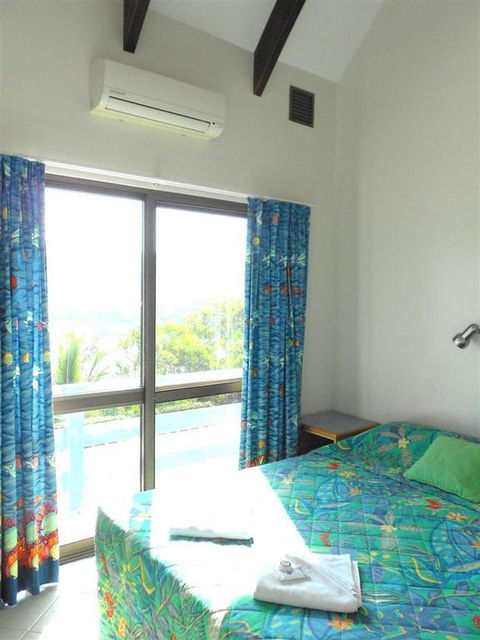 Coral Point Lodge - Accommodation Whitsundays 3