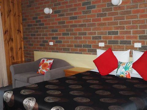 Country Road Motel St Arnaud - Accommodation Whitsundays 2