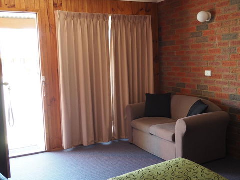 Country Road Motel St Arnaud - Accommodation Whitsundays 3