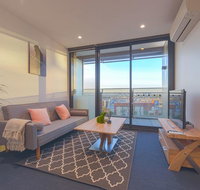 Cozy Melbourne Star 2 Bedroom Apartment Docklands - Accommodation Whitsundays