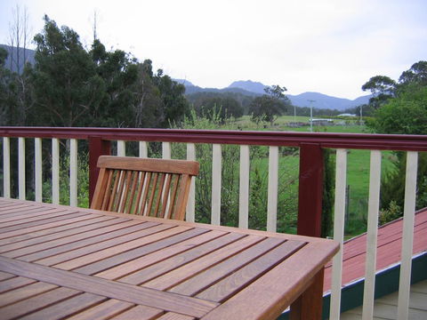Crabtree House - Accommodation Whitsundays 1