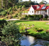 Crabtree Riverfront Cottages - Accommodation Whitsundays