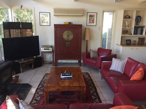 Cullen House - Accommodation Whitsundays 3