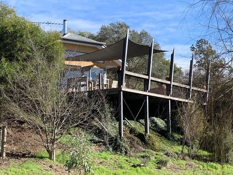 Cullen House - Accommodation Whitsundays 2