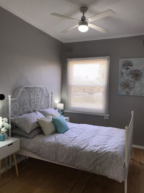 Cute And Cosy II - Events, Workers, Getaways. - Accommodation Whitsundays 1