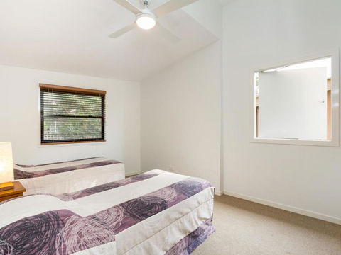 Cylinder Cove Unit 5 - Accommodation Whitsundays 1