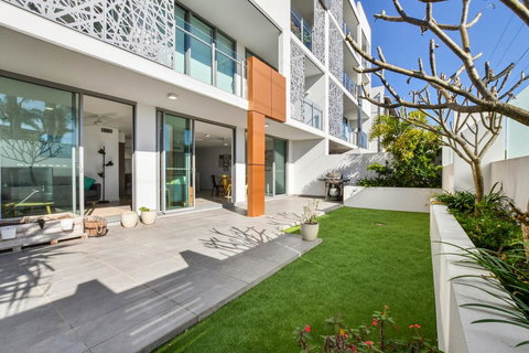 Designer Beach Apartment - Saffire Mooloolaba - Accommodation Whitsundays 0