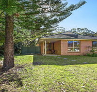 Dolphin Cottage - in the heart of Callala Beach - Accommodation Whitsundays