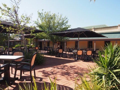 Dongara Hotel Motel - Accommodation Whitsundays 1