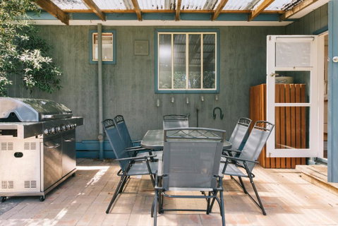DOVESTONES BY THE SEA - INVERLOCH - Accommodation Whitsundays 1