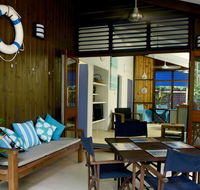 Driftwood - Accommodation Whitsundays